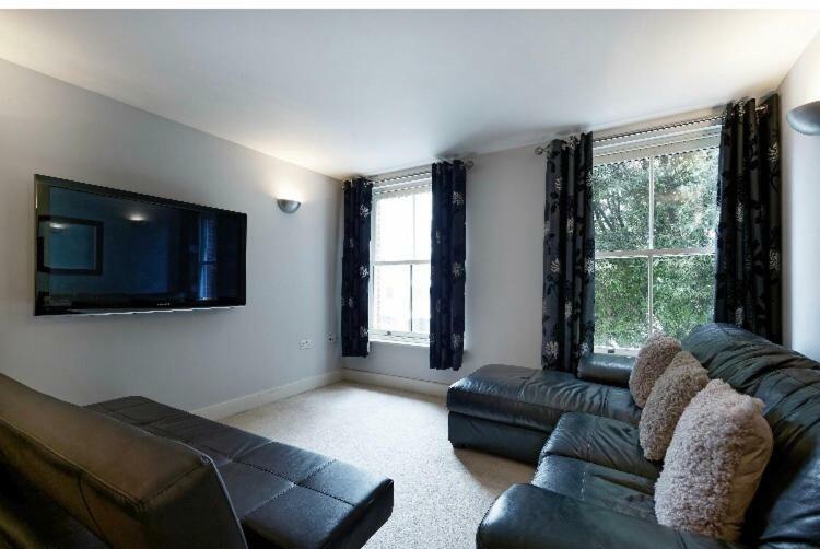 Copperfield Apartment Canterbury Exterior foto